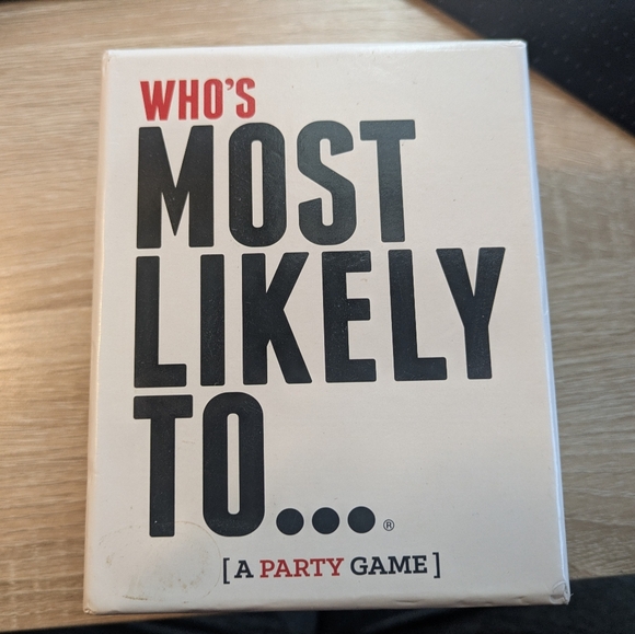 Bamboozled Bluffing Dice Game & Most Likely To - Picture 5 of 8